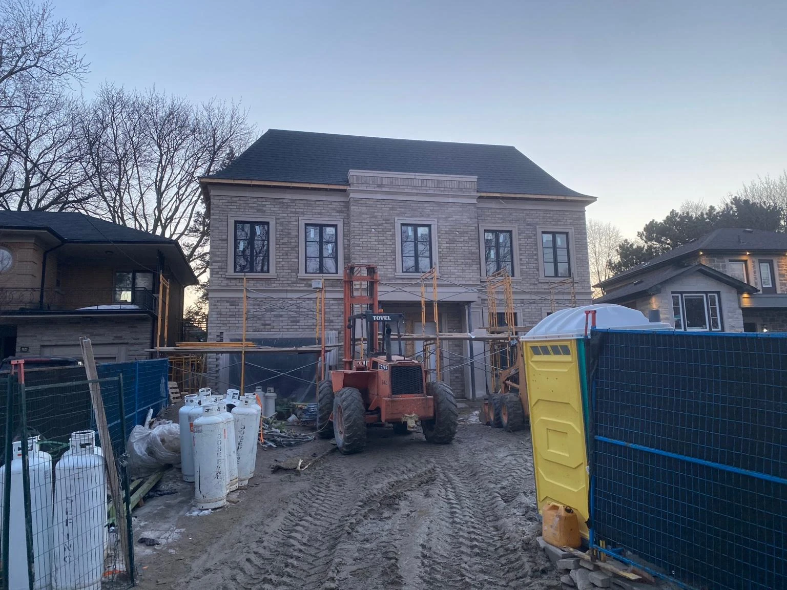 Front Facade Completion Stage